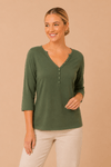 BLUSA DECOTE HIPPIE BOTOES FLORESTA,